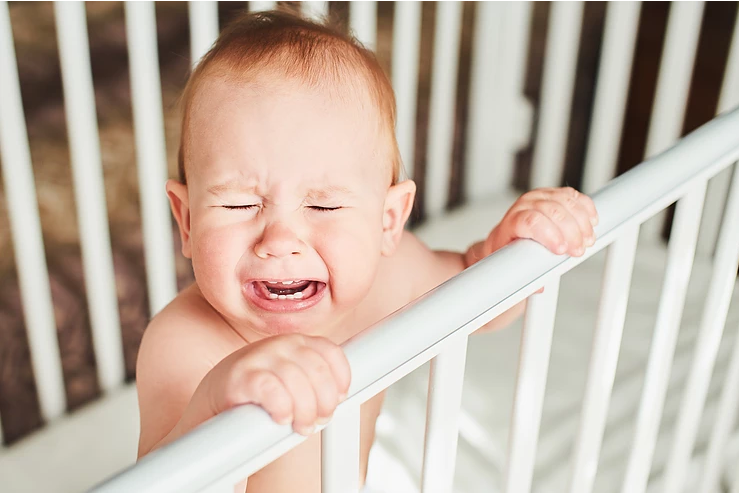 Your Fort Collins Pediatric Sleep Expert Answers – Does sleep training mean letting my baby “cry it out”?
